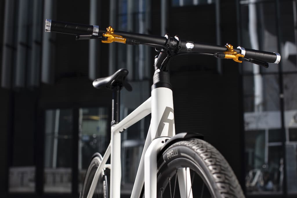 Sneak+ E-Bike mit integrierter LED-Lichtanlage