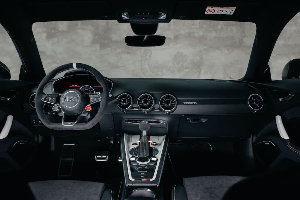 Interior und Cockpit des TT RS 40 Jahre quattro