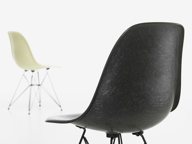 Vitra Eames Fiberglass Chair Abbildung 