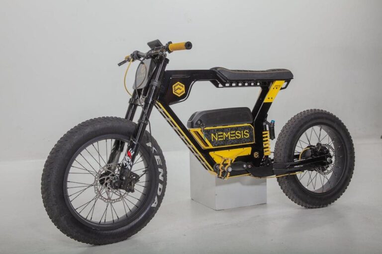 The ARC NEMESIS: All-Terrain E-Bike mit 750-W-Nabenmotor