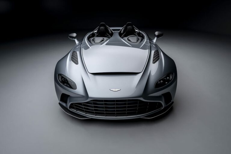 Aston Martin V12 Speedster – puristischer Carbon-Flitzer